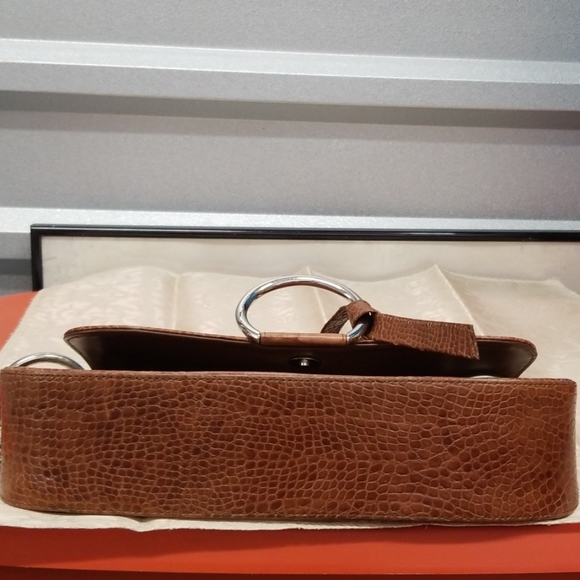 🎉HOST PICK🎉Stuart Weitzman Omallet Alligator calf bag - Picture 4 of 8